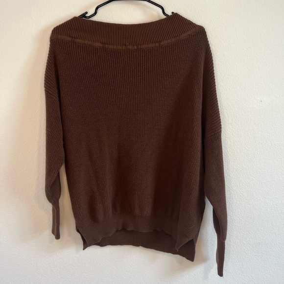 Wishlist Women’s Brown Wide Neck Sweater Size Medium - Picture 1 of 8